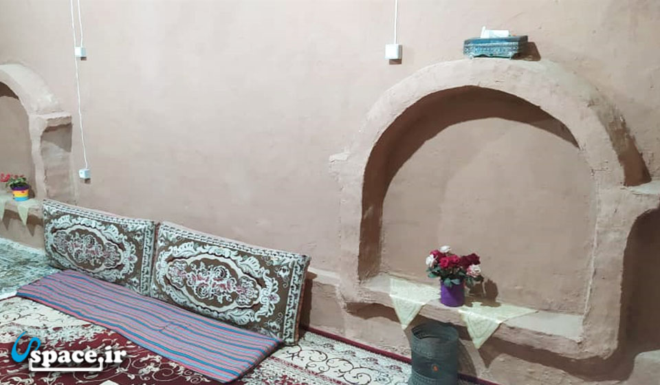 نمای داخلی اقامتگاه بوم گردی کوروش - چناران - روستای حاجی آباد